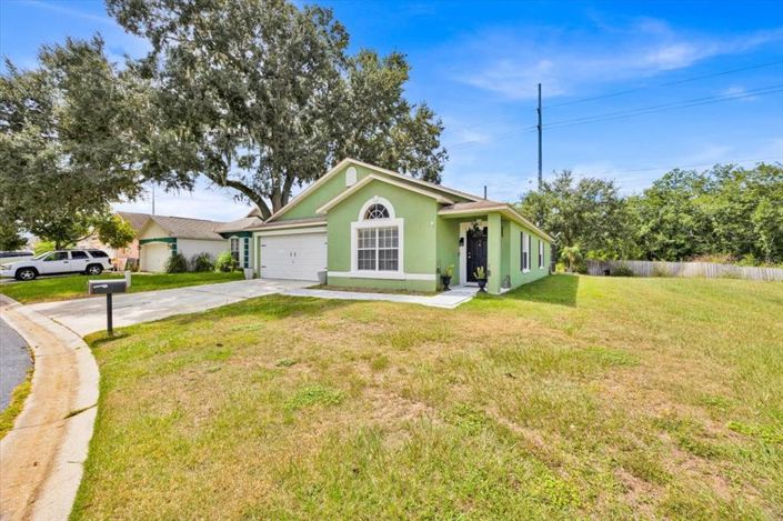 Image No.3-Propriété de 4 chambres à vendre à Davenport