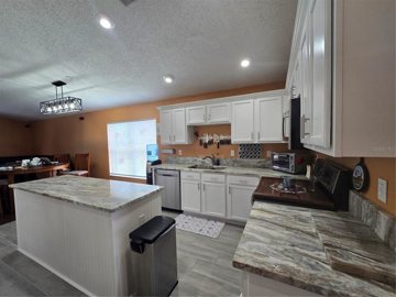 fa005713