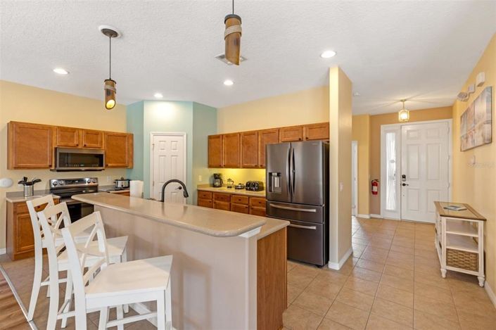 Image No.12-4 Bed Property for sale