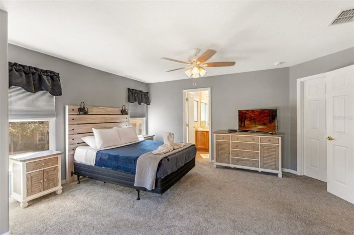 Image No.16-4 Bed Property for sale