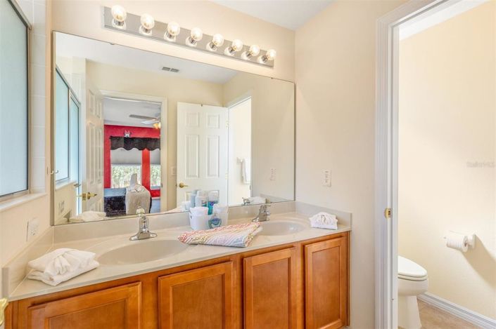 Image No.17-4 Bed Property for sale