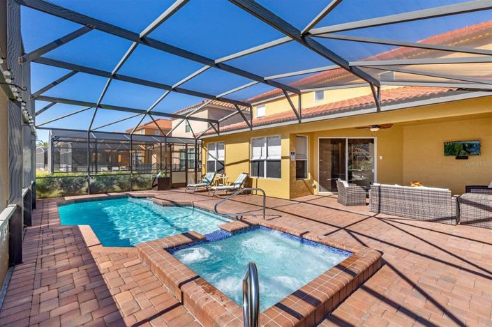 Image No.3-4 Bed Property for sale