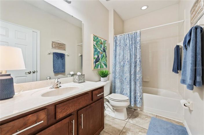 Image No.29-5 Bed Property for sale