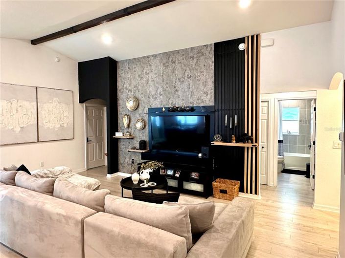 Image No.9-3 Bed Property for sale