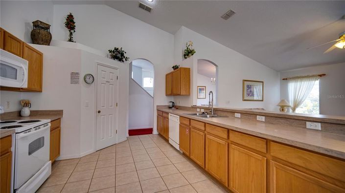 Image No.23-5 Bed Property for sale