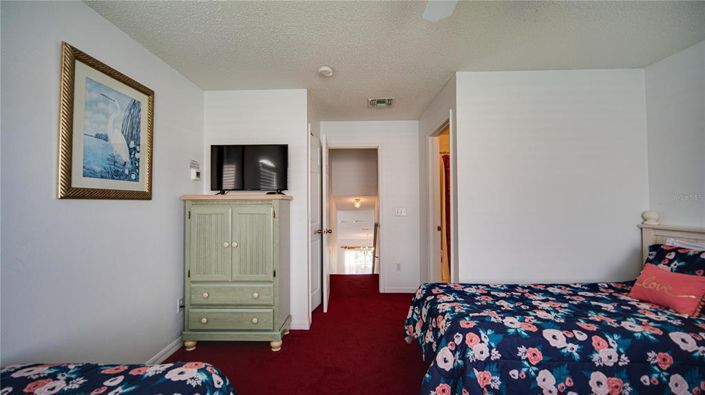 Image No.34-5 Bed Property for sale