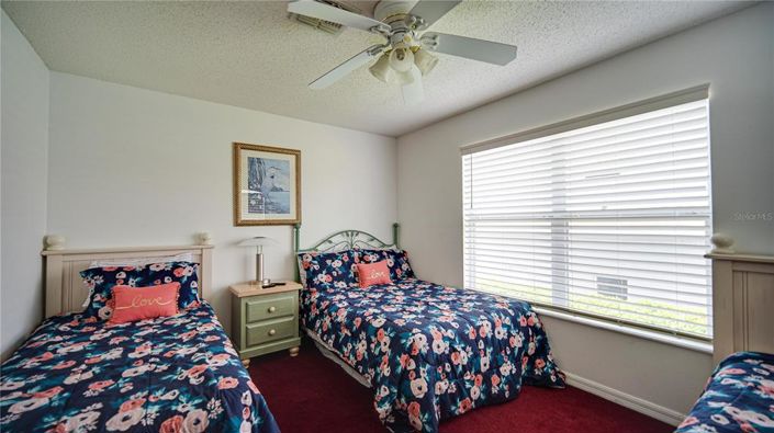 Image No.36-5 Bed Property for sale