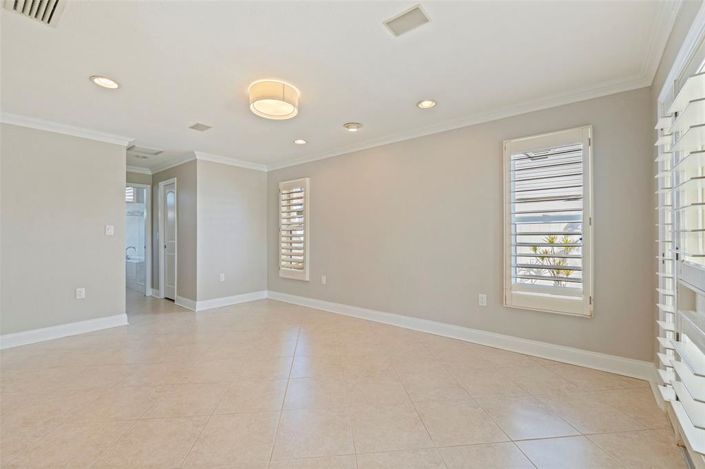 Image No.15-3 Bed Property for sale