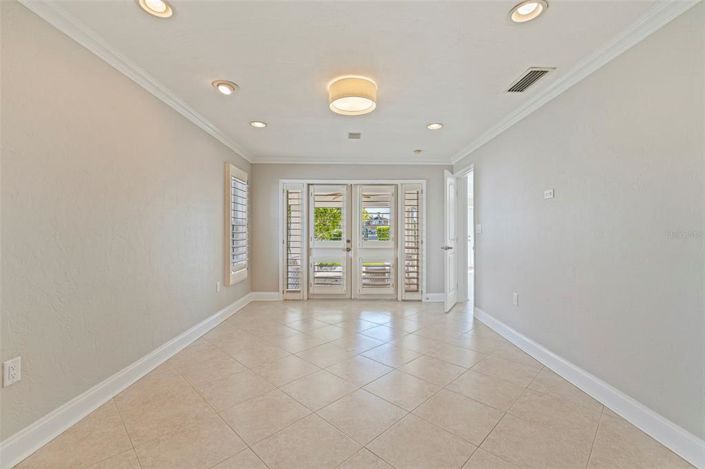 Image No.16-Propriété de 3 chambres à vendre à Treasure Island