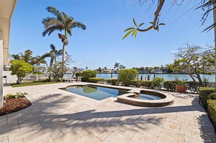 Image No.29-3 Bed Property for sale