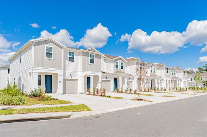 Image No.2-3 Bed Townhouse for sale