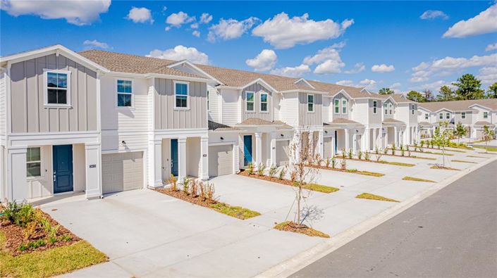 Image No.26-3 Bed Townhouse for sale