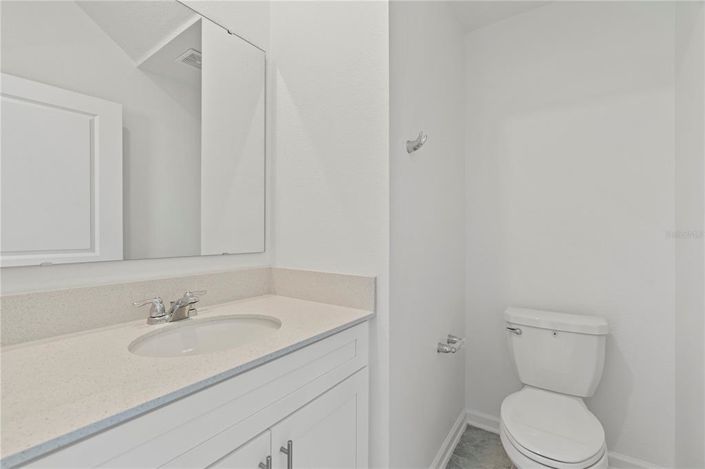 Image No.8-3 Bed Townhouse for sale