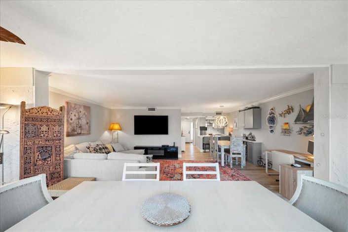 Image No.20-2 Bed Property for sale