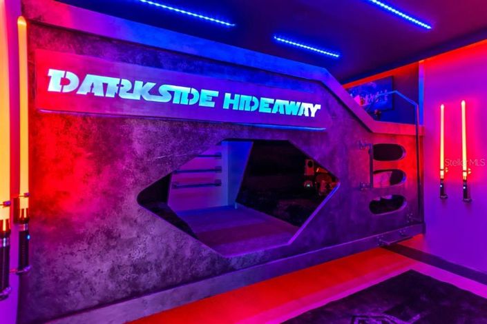 Image No.10-Propriété de 5 chambres à vendre à Reunion