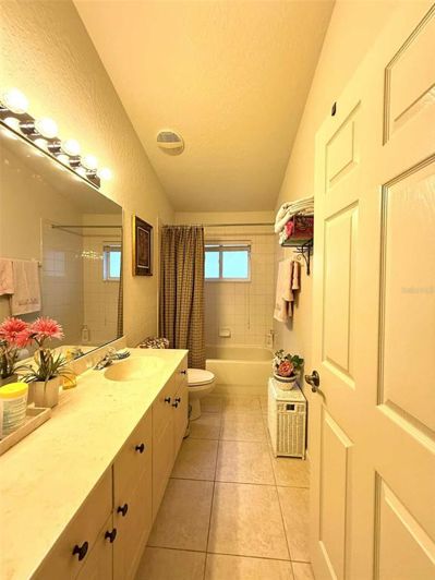 Image No.54-4 Bed Property for sale