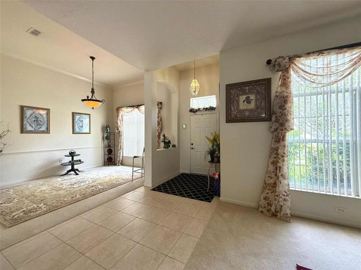 Image No.9-4 Bed Property for sale