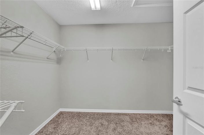 Image No.27-3 Bed Property for sale