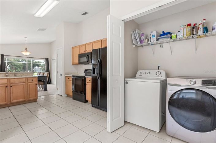 Image No.13-3 Bed Property for sale