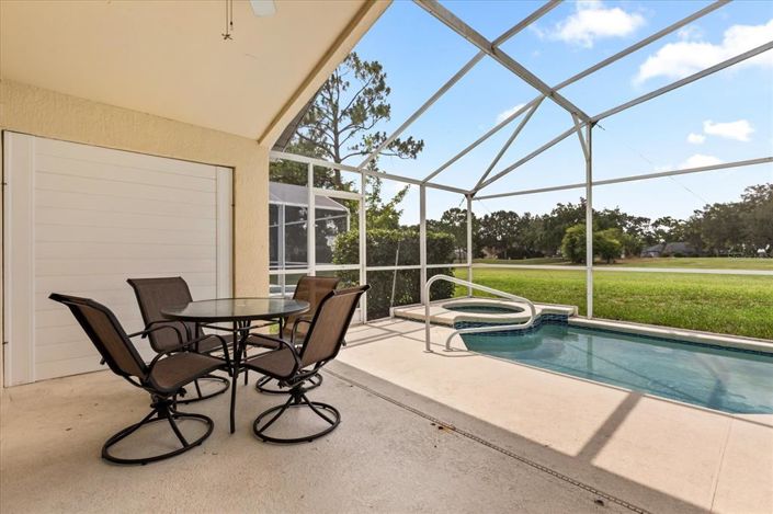 Image No.25-3 Bed Property for sale