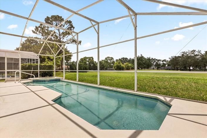 Image No.27-3 Bed Property for sale