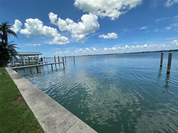 Image No.4-5 Bed Property for sale