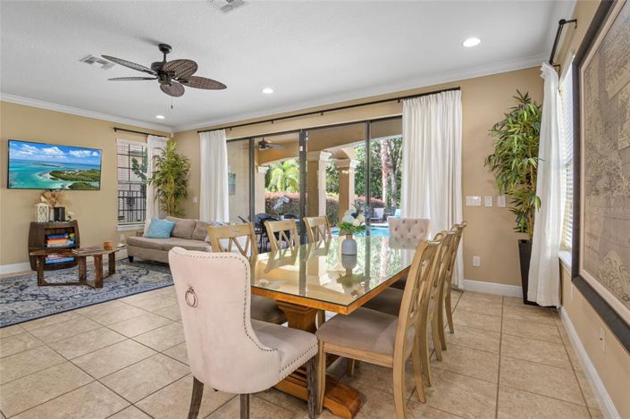 Image No.15-Propriété de 5 chambres à vendre à Reunion