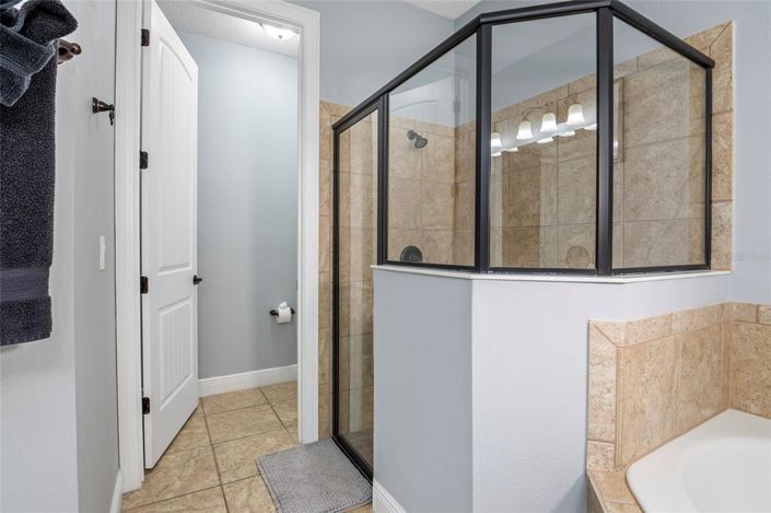 Image No.27-Propriété de 5 chambres à vendre à Reunion