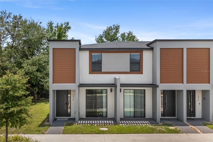 Image No.1-3 Bed Townhouse for sale