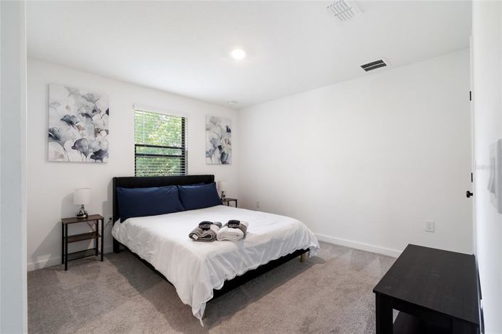 Image No.19-3 Bed Townhouse for sale