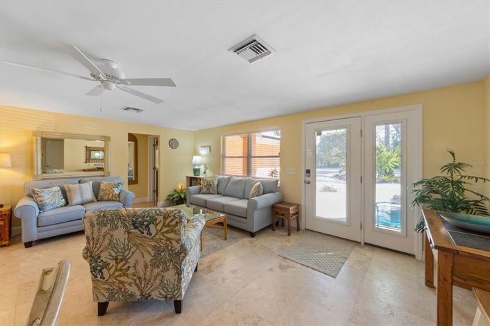 Image No.27-Propriété de 2 chambres à vendre à Holmes Beach