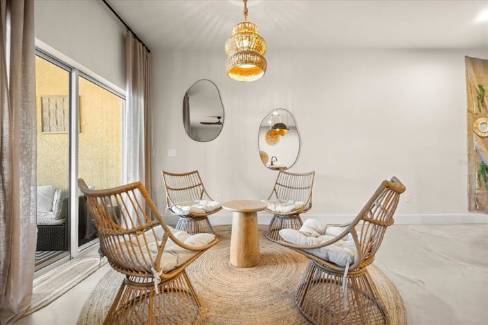 Image No.13-4 Bed Townhouse for sale