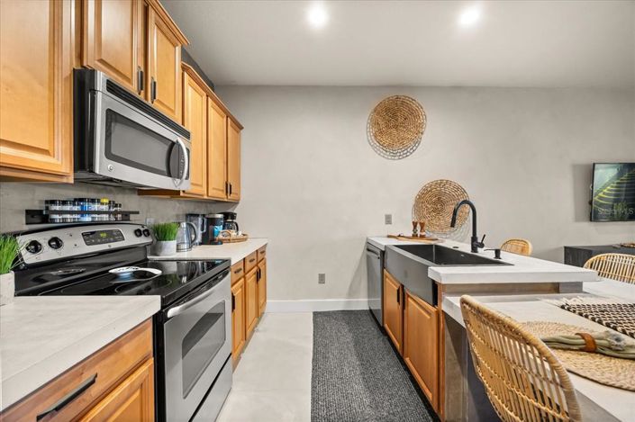 Image No.17-4 Bed Townhouse for sale