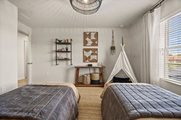 Image No.44-4 Bed Townhouse for sale