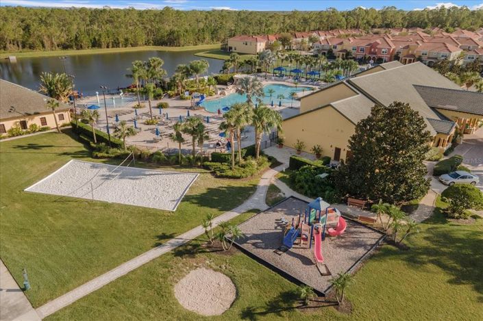 Image No.70-4 Bed Townhouse for sale