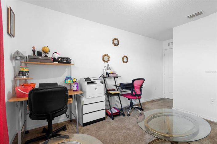 Image No.17-4 Bed Property for sale