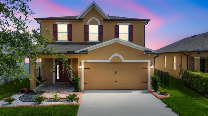 Image No.2-4 Bed Property for sale