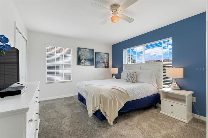 Image No.20-5 Bed Property for sale