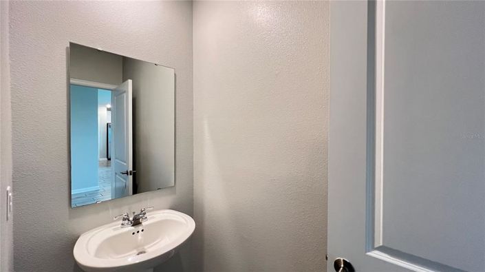 Image No.25-4 Bed Property for sale