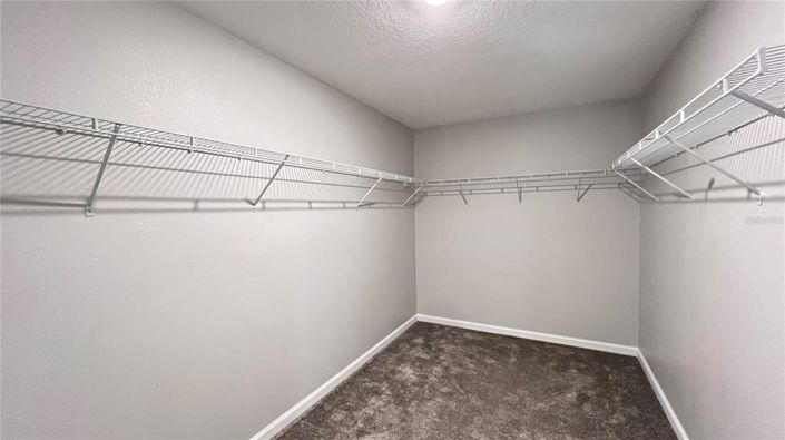 Image No.59-4 Bed Property for sale