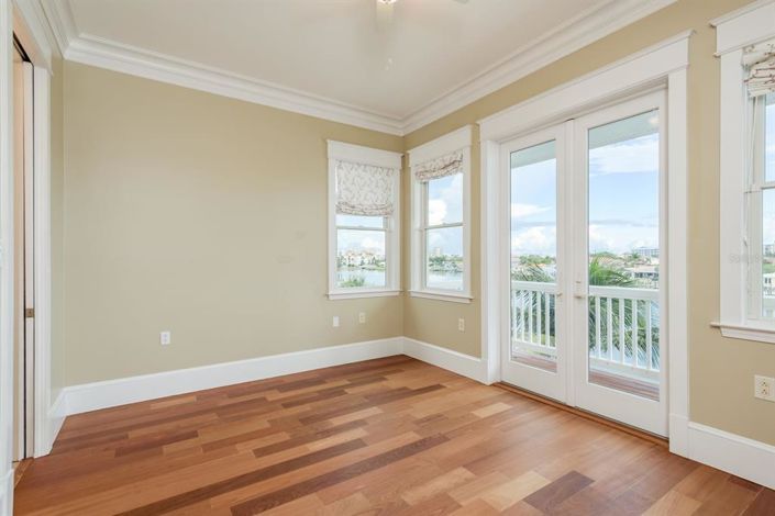 Image No.60-Propriété de 5 chambres à vendre à Floride