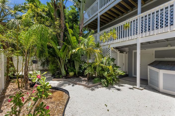 Image No.36-2 Bed Property for sale