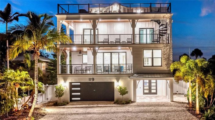 Image No.2-Propriété de 7 chambres à vendre à Sarasota