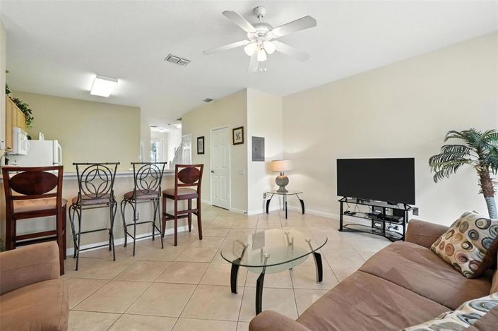 Image No.15-3 Bed Townhouse for sale