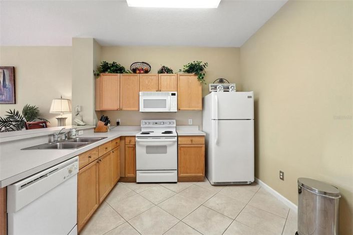 Image No.6-3 Bed Townhouse for sale