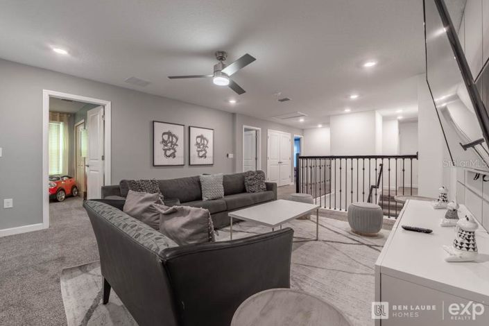 Image No.27-10 Bed Property for sale