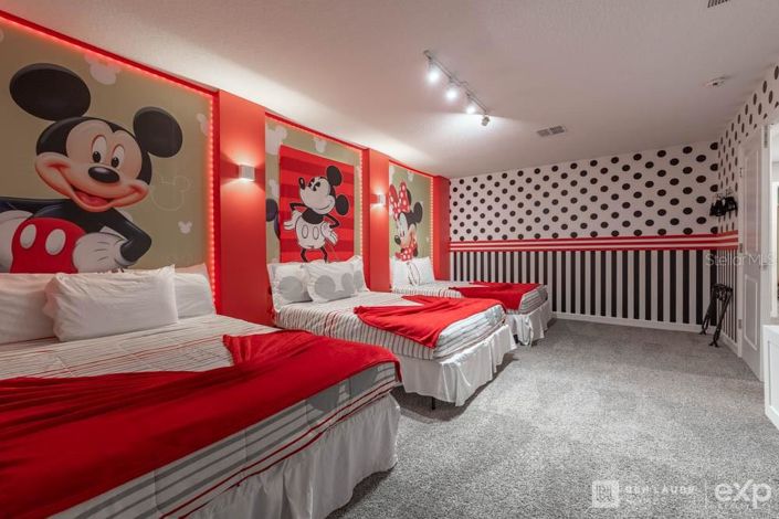 Image No.29-10 Bed Property for sale