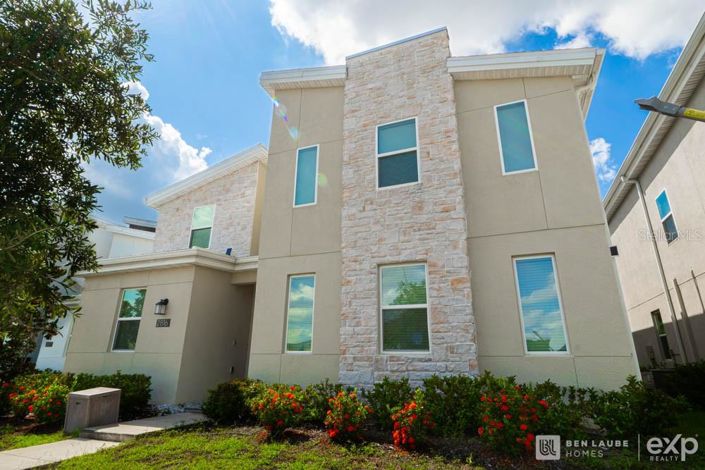 Image No.3-10 Bed Property for sale