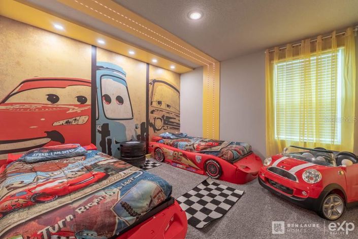 Image No.30-10 Bed Property for sale