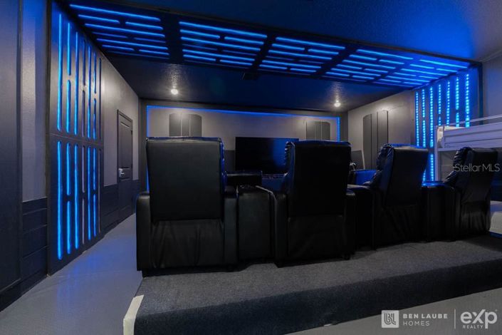 Image No.5-10 Bed Property for sale